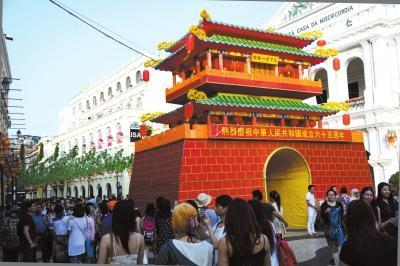 媒體稱國(guó)慶出游景區(qū)門票價(jià)格全球領(lǐng)先