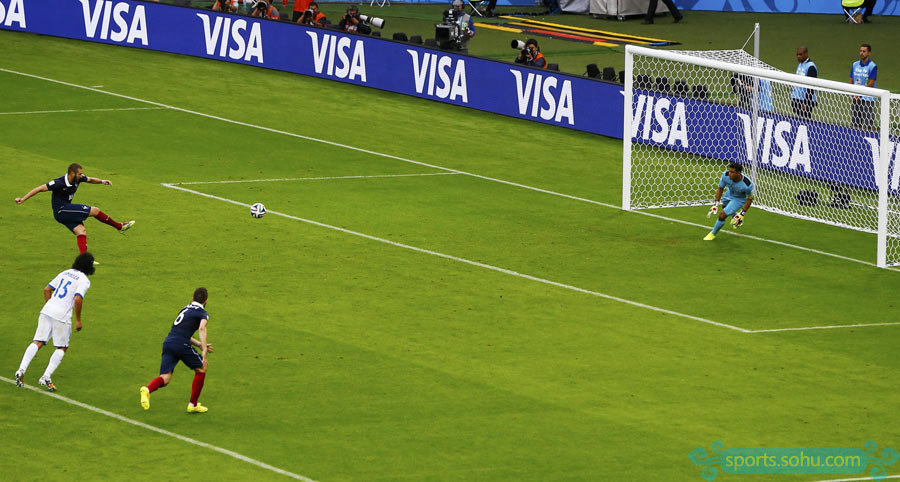 本澤馬點球 本澤馬點球