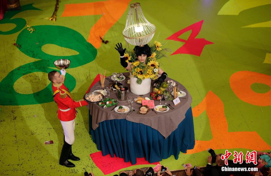 另類世界小姐大賽舉行 選手奇葩造型雷爆眼球 另類世界小姐大賽舉行 選手奇葩造型雷爆眼球