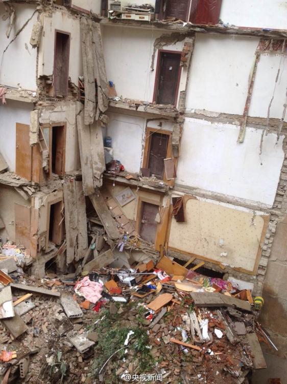 貴州遵義9層居民樓發(fā)生垮塌 貴州遵義9層居民樓發(fā)生垮塌