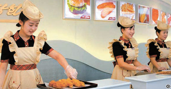 韓媒:朝鮮水上樂(lè)園受歡迎 可吃炸雞喝啤酒做美容 韓媒:朝鮮水上樂(lè)園受歡迎 可吃炸雞喝啤酒做美容