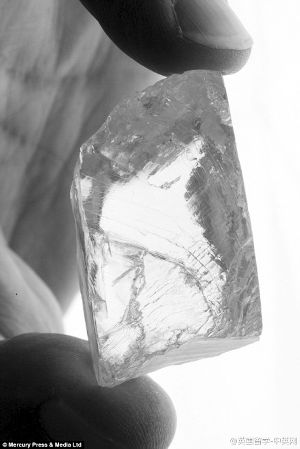 232克拉的白鉆 232克拉的白鉆