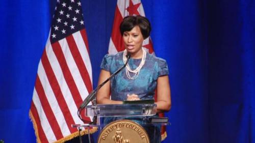 穆麗爾·鮑澤成為了華盛頓歷史上第一位非裔女市長(zhǎng)。