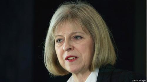 特雷莎·梅有關(guān)海外留學(xué)生的移民政策遭到猛烈批評(píng)。