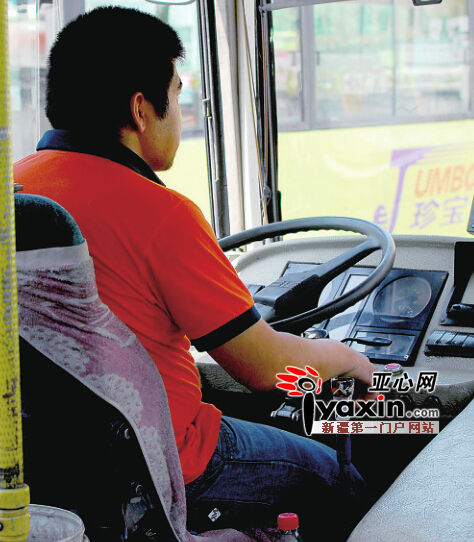 無人讓座司機拒絕開車 被質(zhì)疑