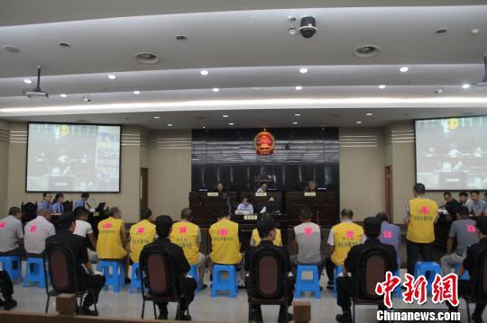 浙江最大毒狗肉案開(kāi)庭審理 毒狗者稱自己不吃狗肉 浙江最大毒狗肉案開(kāi)庭審理 毒狗者稱自己不吃狗肉