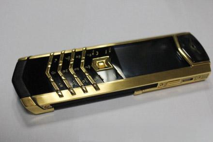 Vertu手機，資料圖