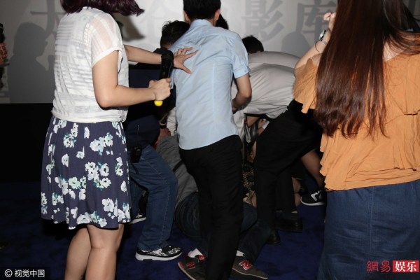 肇事者被控制 肇事者被控制