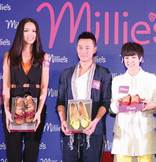 不過，跟世姐合影，也只是美不美，美多少的問題。