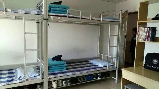 這個(gè)學(xué)校的男生宿舍火了！女同學(xué)都喊著要嫁