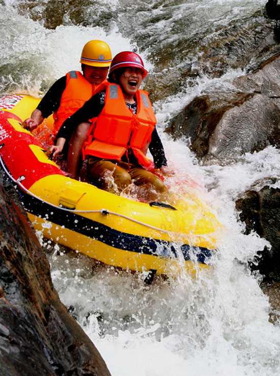 豫西大峽谷對(duì)全國中、高考學(xué)子0元門票開放(圖)