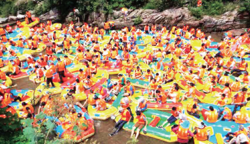 3000人漂流碰碰碰 2000人岸上等等等 3000人漂流碰碰碰 2000人岸上等等等