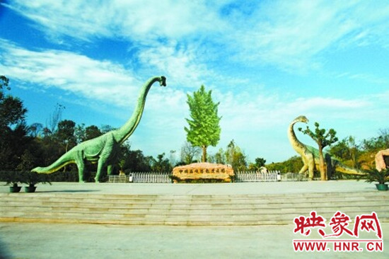 美不勝收 爬山、游園、賞奇觀（組圖）