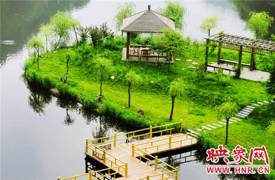 美不勝收 爬山、游園、賞奇觀（組圖）