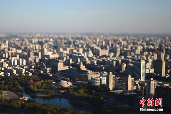 北京多舉措保障APEC會議期間空氣質(zhì)量 藍(lán)天綻放