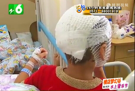 惡狗咬人狗主稱(chēng)：狗餓了