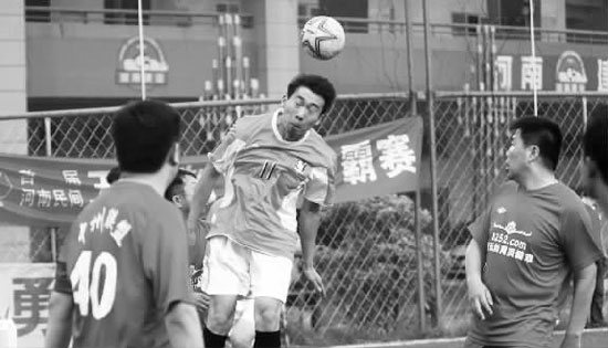 鄭州經(jīng)開(kāi)正和隊(duì)?wèi){借這場(chǎng)2∶0小勝中州聯(lián)盟隊(duì)，連勝晉級(jí)16強(qiáng)