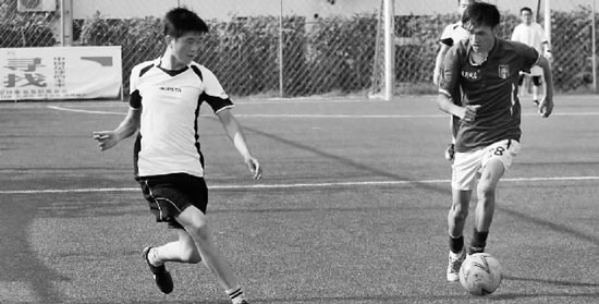 1:1戰(zhàn)平后，東方今報隊點球大戰(zhàn)憾負大商集團隊