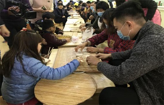 最冷時(shí)節(jié) 最溫暖的約定 暖心餃子迎冬至 名嘴出動(dòng)獻(xiàn)愛(ài)心