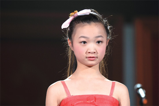 《開口就唱》新年歌會(huì)，百姓歌手唱享幸福