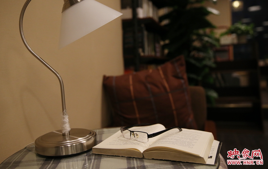 書店內(nèi)的裝飾。