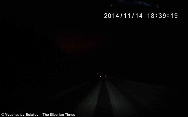 俄黑夜突然變白晝達(dá)11秒 政府否認(rèn)是爆炸或UFO